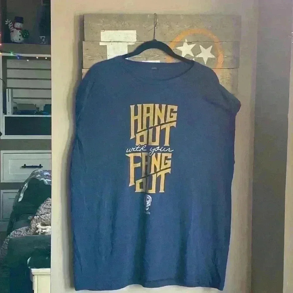 ⭐️ Nashville Predators “Hang Out With Your Fang” Out T-Shirt - Picture 2 of 3
